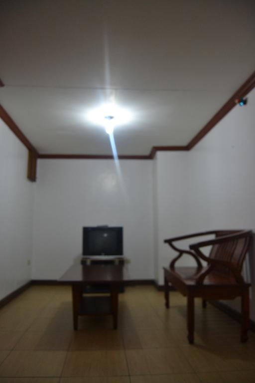 Isabelle Royale Paranaque Paranaque City Exterior photo