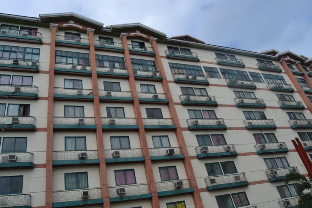 Isabelle Royale Paranaque Paranaque City Exterior photo