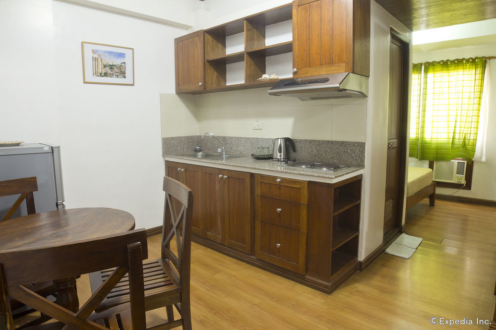 Isabelle Royale Paranaque Paranaque City Exterior photo